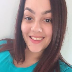 Meet your Posher, Nikole